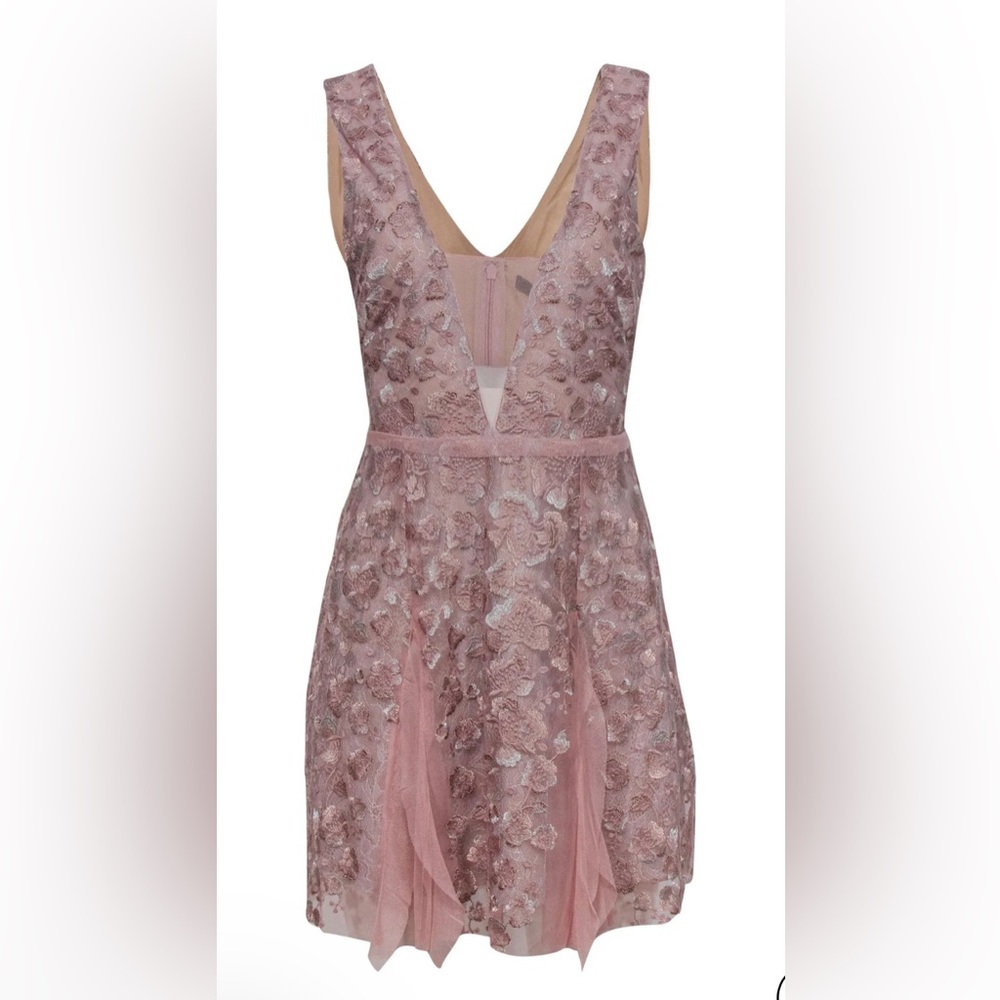 BCBG Max Azria - Blush Flora Metallic Lace Sleeveless Sheath Dress W/ Mesh